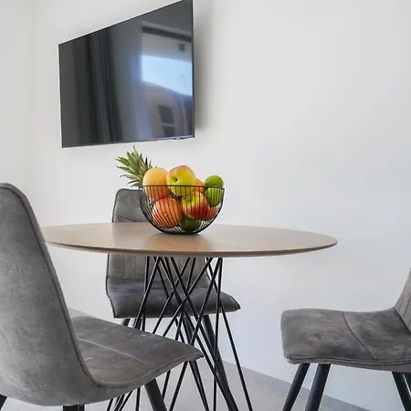 Pino Apartment