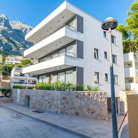 Pino Apartment Baska Voda