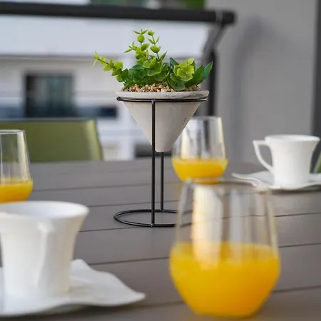 Apartment Pino Baska Voda