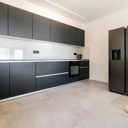 Pino Apartment