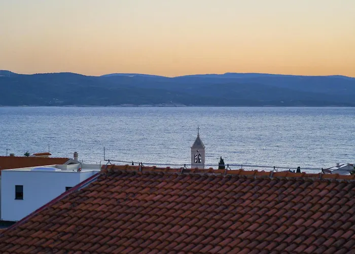 Pino Apartman Baska Voda